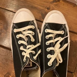 Converse Chuck Taylor Low Top Lugged sole